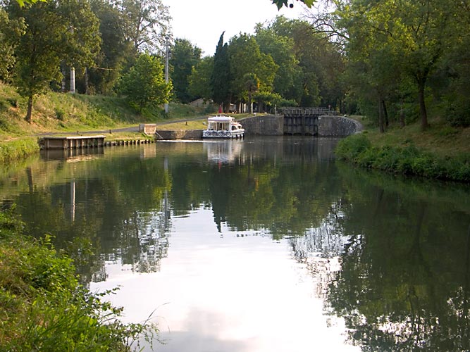 morgens an der Schleuse